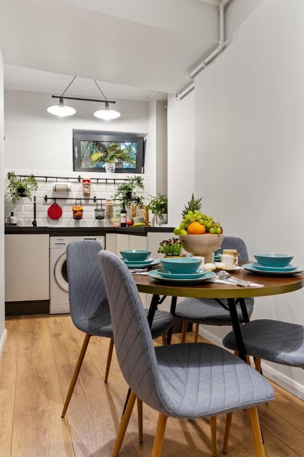 Апартаменты Tova Pearl Ultracentral - Romana Square Subway Бухарест Экстерьер фото